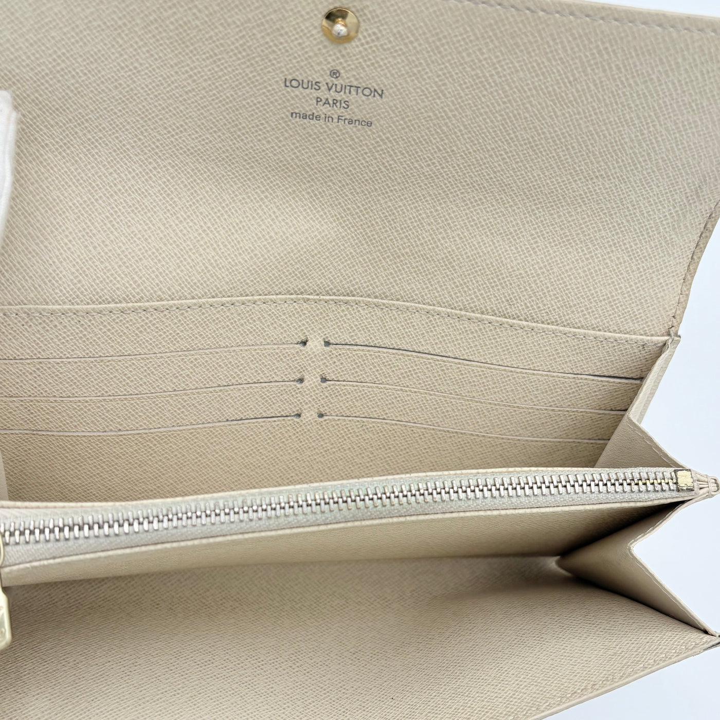 Louis Vuitton Damier Azur Wallet – 2012 Classic, Like New Condition, Gift-Ready