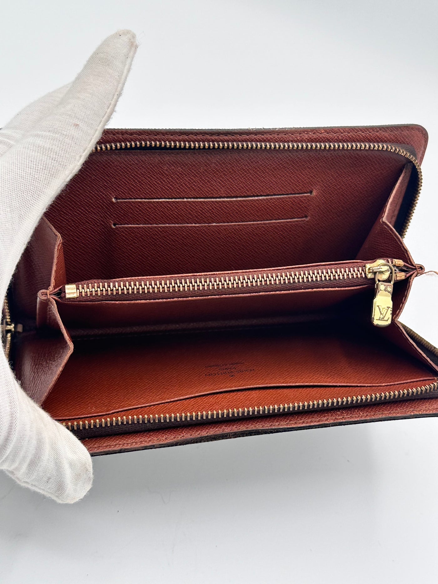 Louis Vuitton Monogram Long Zip Around Wallet – Made in Spain, February 2000