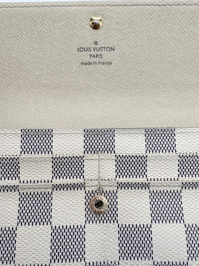 Louis Vuitton Damier Azur Wallet – 2012 Classic, Like New Condition, Gift-Ready