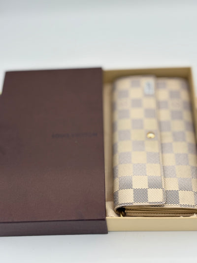 Louis Vuitton Damier Azur Wallet – 2012 Classic, Like New Condition, Gift-Ready