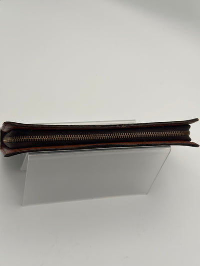 Louis Vuitton zipper Around long wallet