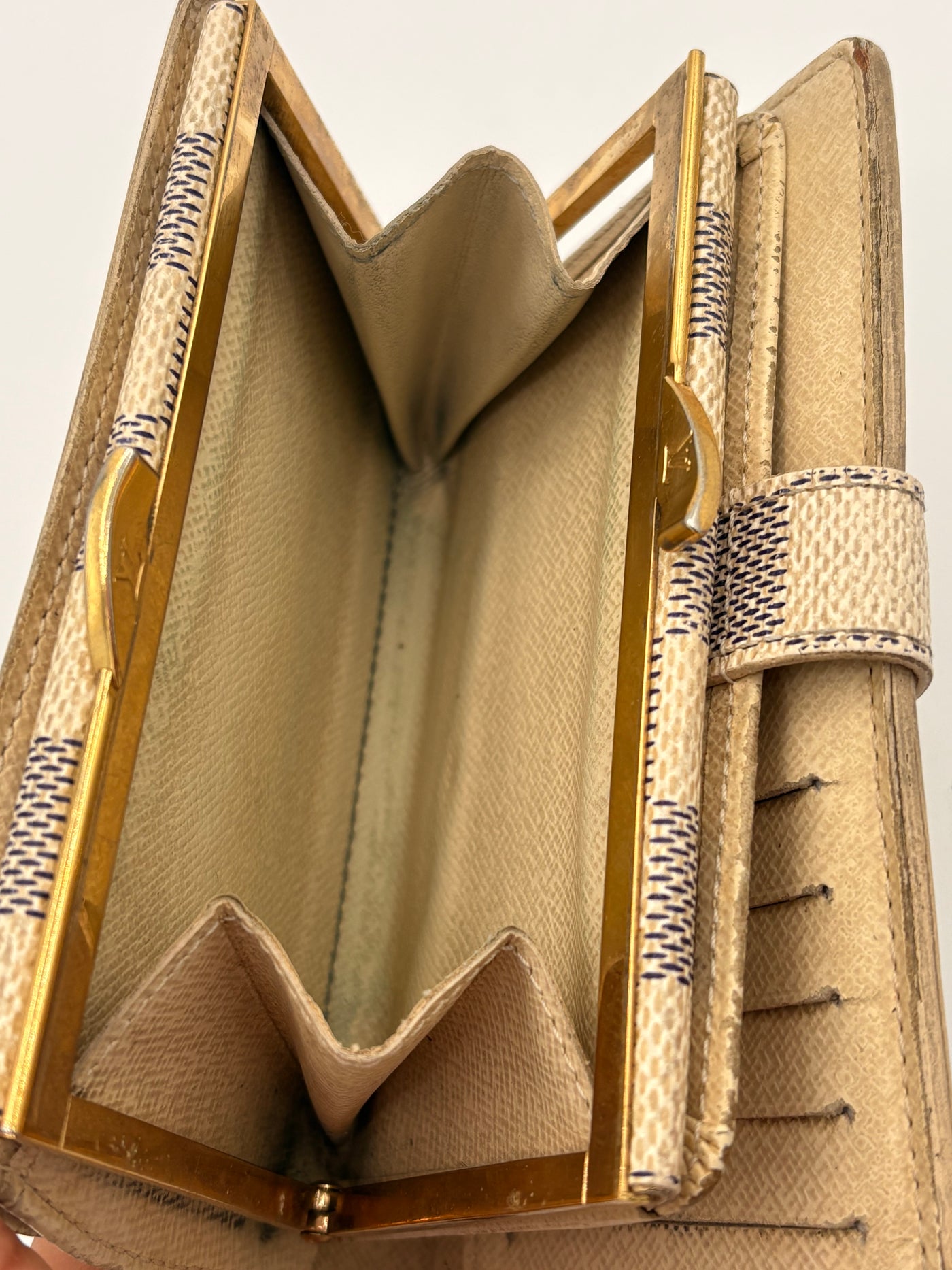 Louis Vuitton Damier Azur Compact Kiss Lock Wallet