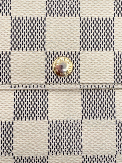 Louis Vuitton Damier Azur Wallet – 2012 Classic, Like New Condition, Gift-Ready