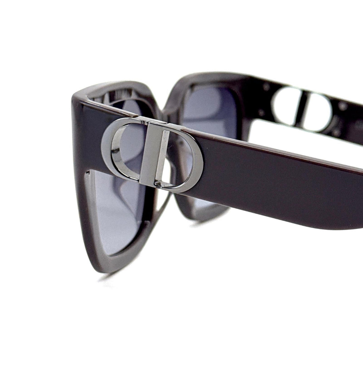 Christian Dior 30Montaigne sunglasses